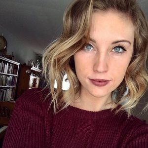 Meet your Posher, Lucy